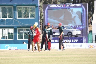  पोखरा तीन विकेटले पराजित, प्लेअफमा पुग्ने लुम्बिनीको सम्भावना कायमै 